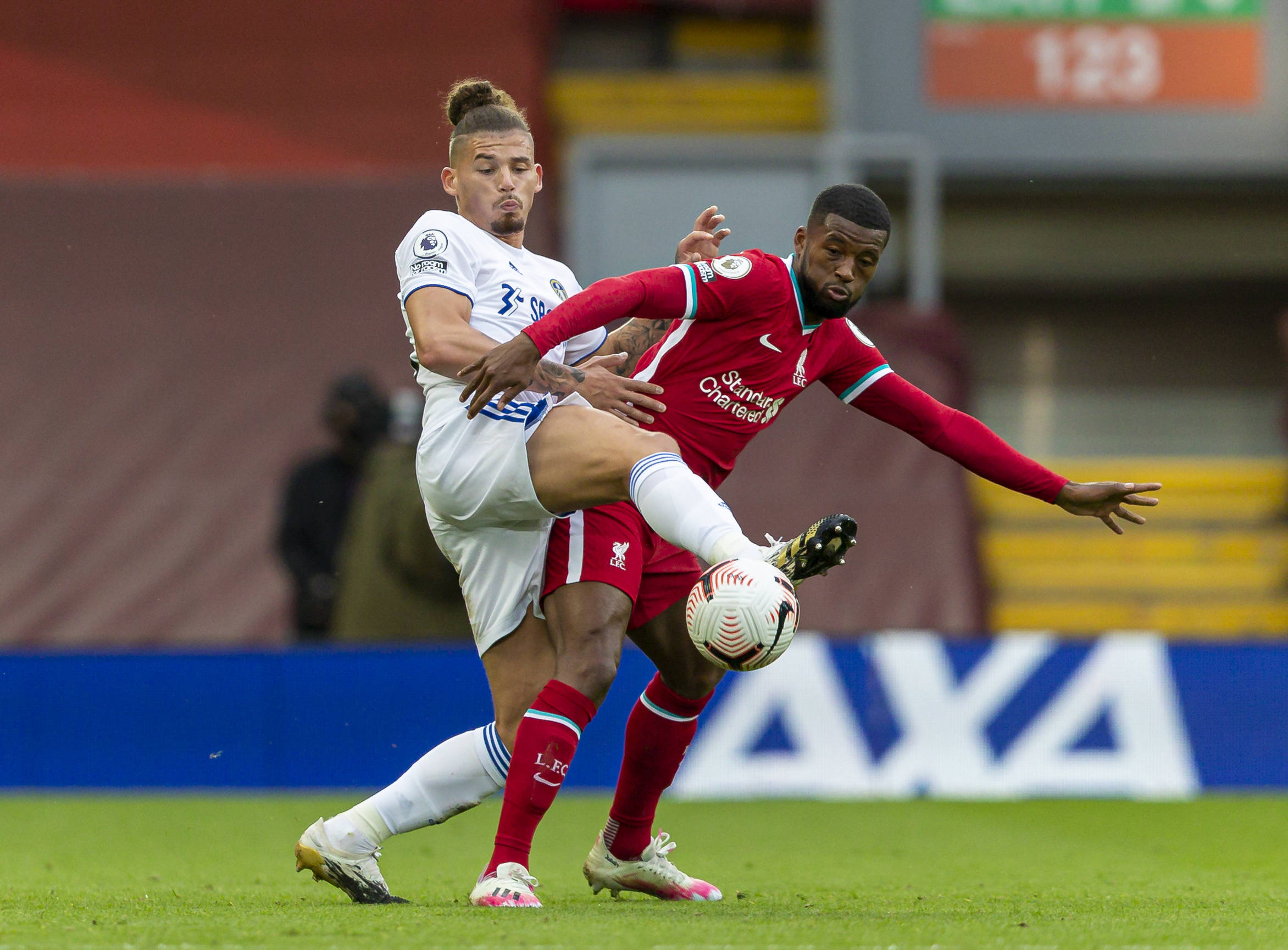 力与门前嗅 力与门前嗅